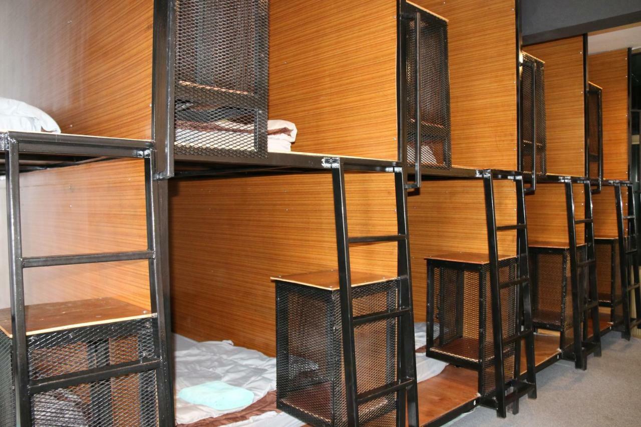 Family Home 2 Chiangmai (Adults Only) Chiang Mai Luaran gambar